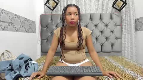 riaha_18_ online show from 12-14-24, 01:27