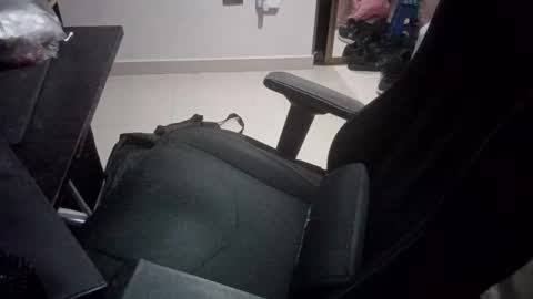 riazwork13 online show from 11-05-25, 02:33