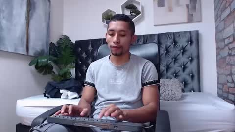 richar_voller online show from 01-05-25, 12:21