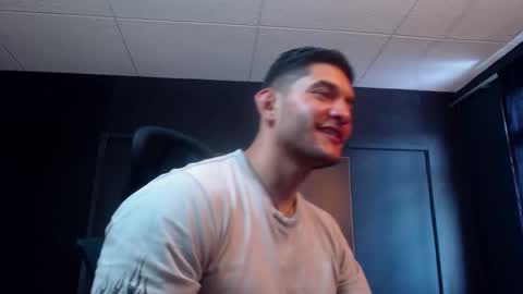 Ricardo online show from 11-25-25, 02:17