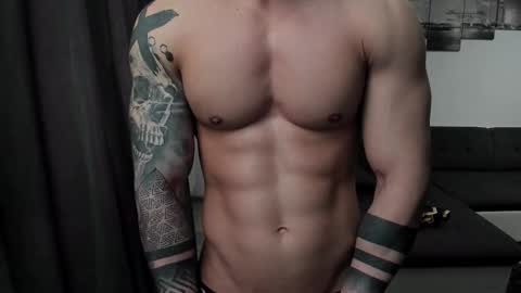 Snapshot of richarddarell chatting on 02-19-25, 09:06 RichardDarell online show from 02-19-25, 09:06