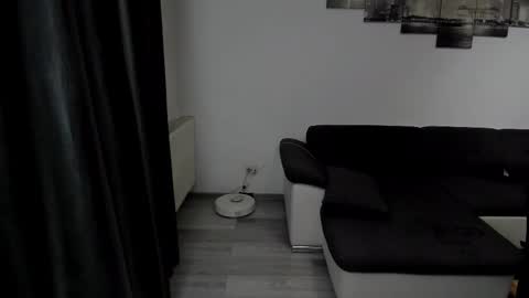 Snapshot of richarddarell chatting on 10-13-25, 05:40 RichardDarell online show from 10-13-25, 05:40