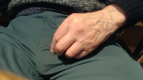 richarder7 online show from 02-24-25, 08:03