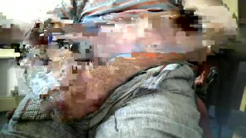Snapshot of richardhungguy9 chatting on 07-04-26, 12:00 richard online show from 07-04-26, 12:00