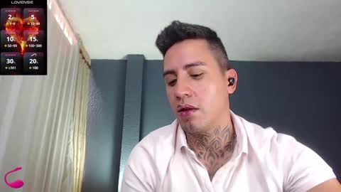 Snapshot of richi_grubby chatting on 12-15-24, 07:31 David online show from 12-15-24, 07:31