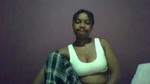 Snapshot of ricie001 chatting on 02-12-26, 06:58 ricie001 online show from 02-12-26, 06:58