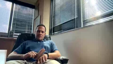 Snapshot of rick503835 chatting on 09-17-25, 04:52 Rick Arian online show from 09-17-25, 04:52