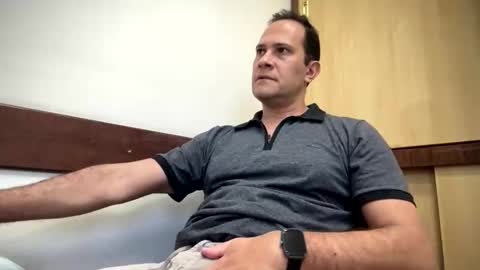 Snapshot of rick503835 chatting on 10-06-25, 01:08 Rick Arian online show from 10-06-25, 01:08