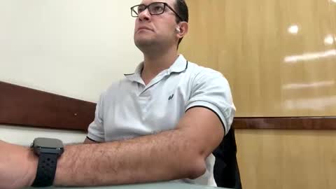 Snapshot of rick503835 chatting on 10-07-25, 12:02 Rick Arian online show from 10-07-25, 12:02