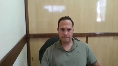 Rick Arian online show from 11-10-25, 03:22