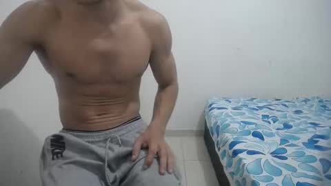 rickcumhot13 online show from 09-11-25, 08:31