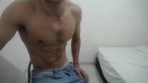 rickcumhot13 online show from 10-01-25, 06:58