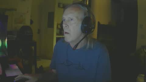 Snapshot of rickl56 chatting on 09-20-25, 04:02 rickl56 online show from 09-20-25, 04:02