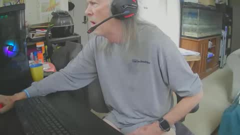 Snapshot of rickl56 chatting on 02-28-26, 05:14 rickl56 online show from 02-28-26, 05:14