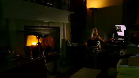 PINK HOLE TWINK online show from 02-09-25, 04:57