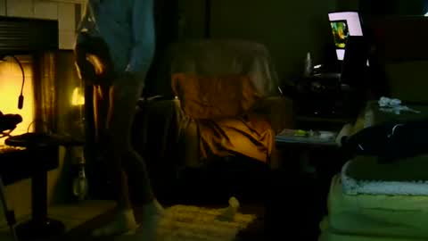 PINK HOLE TWINK online show from 11-29-25, 07:00