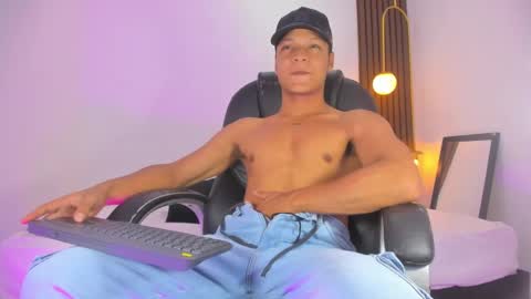 Ricky  online show from 01-18-25, 09:34