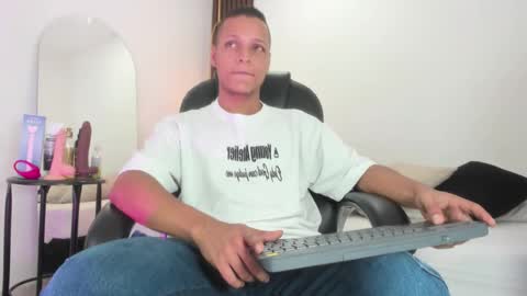 Ricky  online show from 09-11-25, 01:00