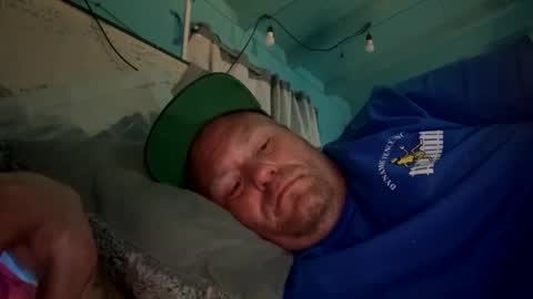 Snapshot of rickygeez chatting on 02-08-25, 08:31 penisaurisrex online show from 02-08-25, 08:31