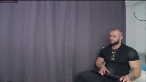 Snapshot of rickymiami1 chatting on 11-15-25, 12:45 rickymiami1 online show from 11-15-25, 12:45