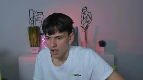 Snapshot of rico_steel chatting on 10-23-25, 08:35 Rico online show from 10-23-25, 08:35