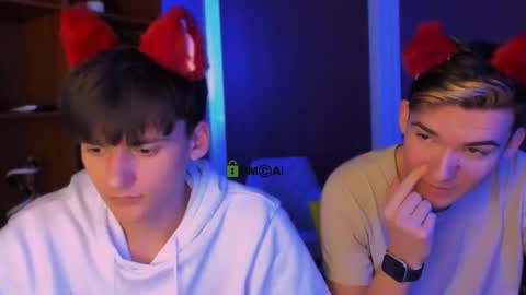 Snapshot of rico_steel chatting on 11-24-25, 07:24 Rico online show from 11-24-25, 07:24