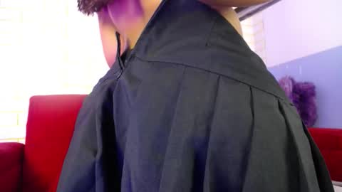 milena online show from 12-22-25, 04:09