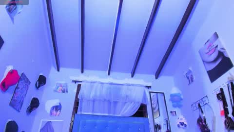 Rihanna hotx online show from 02-07-26, 03:10