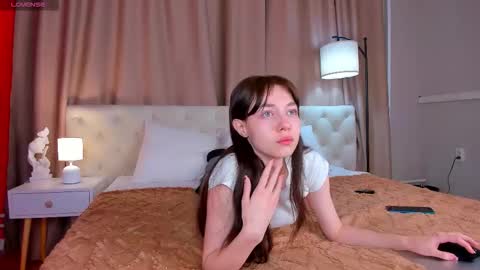 rihanna_walker online show from 09-15-25, 01:05