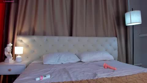 rihanna_walker online show from 09-18-25, 12:12