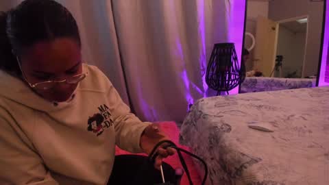 Sara online show from 01-21-25, 11:35