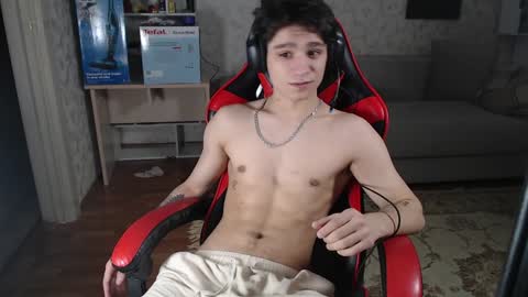 Snapshot of rik_and chatting on 01-08-25, 10:27 Rick online show from 01-08-25, 10:27