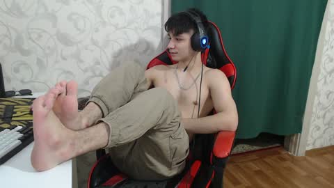 Snapshot of rik_and chatting on 01-20-25, 01:00 Rick online show from 01-20-25, 01:00