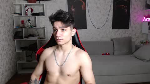 Snapshot of rik_and chatting on 01-29-25, 10:22 Rick online show from 01-29-25, 10:22