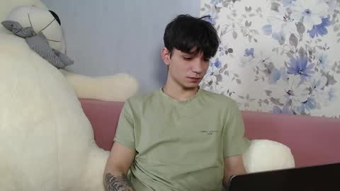 Snapshot of rik_and chatting on 03-07-25, 07:52 Rick online show from 03-07-25, 07:52