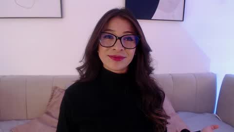 Riley online show from 12-18-24, 08:25