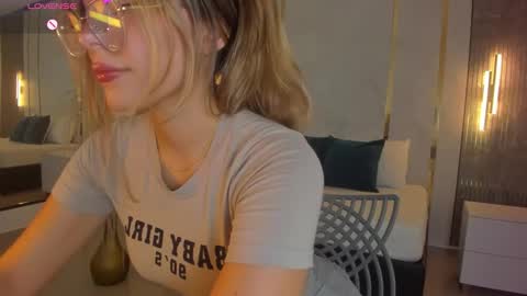 Riley Sierra online show from 02-07-26, 12:53
