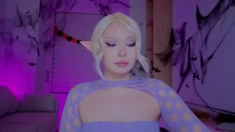 rileymee online show from 10-27-25, 02:21