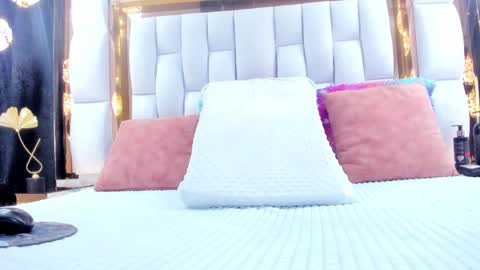 Riley online show from 09-25-25, 11:47