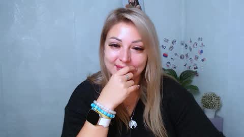 Snapshot of rimmacute_ chatting on 10-30-25, 08:49 Rimma online show from 10-30-25, 08:49