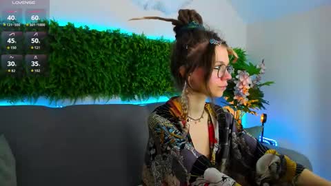 Rin  online show from 10-27-25, 07:34