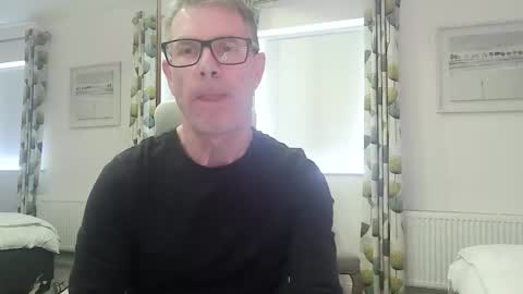 Snapshot of ringomar chatting on 09-26-25, 08:29 Rob online show from 09-26-25, 08:29