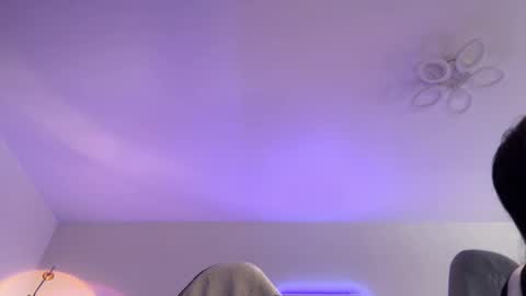   DianaBrite            fansl y online show from 11-21-25, 10:58