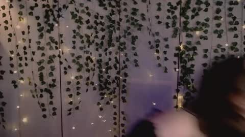 risha_laass online show from 12-19-25, 08:16