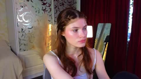 Snapshot of risky_dream chatting on 10-09-25, 12:03 Alice online show from 10-09-25, 12:03