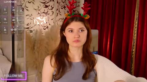 Snapshot of risky_dream chatting on 12-01-25, 12:43 Alice online show from 12-01-25, 12:43