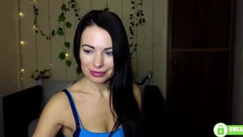 Snapshot of rita_lovyl chatting on 11-17-25, 06:30 Rita online show from 11-17-25, 06:30