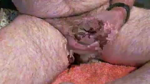 Anon online show from 10-13-25, 05:18