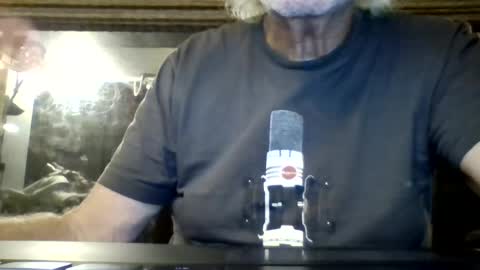 Snapshot of rlcock1 chatting on 10-08-25, 08:12 rlcock1 online show from 10-08-25, 08:12