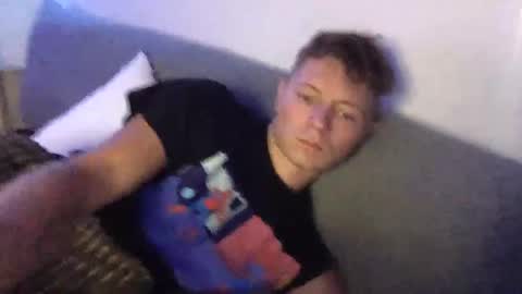 RoastingCorn online show from 01-01-25, 07:09